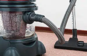 Réparez vous-mêmes votre aspirateur grâce à Internet