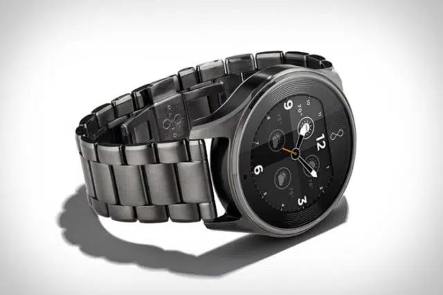Connected watch Connected watch