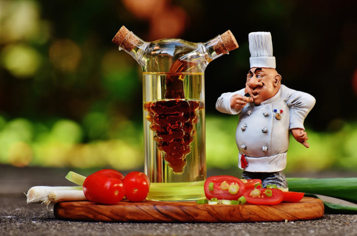 Huiles alimentaires en cuisine
