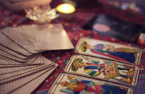 Le tirage de cartes de voyance, une demande qui croit Cartes de tarot