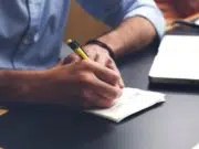 Pourquoi faire fabriquer un stylo personnalisé publicitaire avec votre logo ? faire fabriquer un stylo personnalisés publicitaire