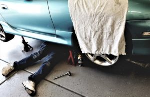réparer sa voiture