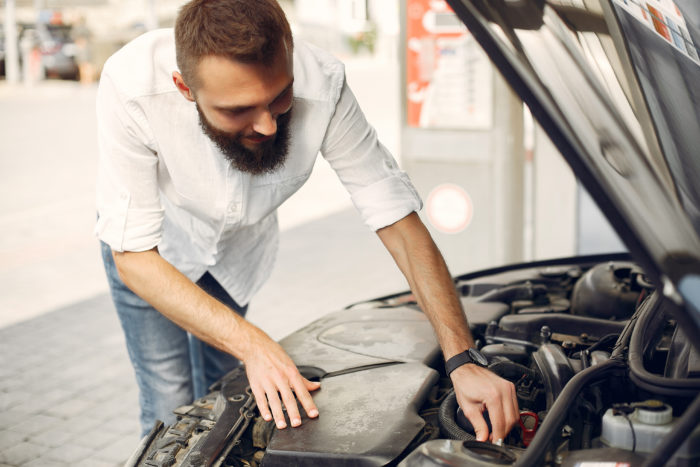 Utiliser des pièces auto d'occasion