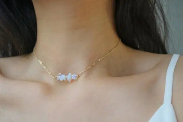 collier pierre de lune