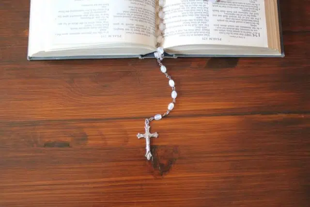 img-religieux-objets-quels.jpg