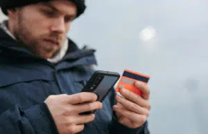 Comment les néo-banques parviennent-elles à se démarquer ? néo-banques