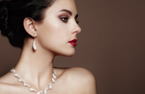 femme bijoux