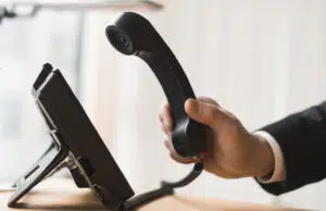 5 bonnes raisons d’utiliser un téléphone VoIP sans fil ? telephone fixe