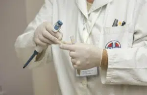 Comment choisir un professionnel pouvant octroyer des soins à domicile ?