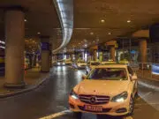 Une alternative aux taxis à l’aéroport du Luxembourg ? Une alternative aux taxis à l'aéroport du Luxembourg ?