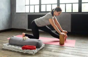 Yoga : quels accessoires pour accompagner ma pratique ? accessoire yoga
