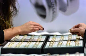 Quels sont les métiers que l’on peut retrouver sur un annuaire dédié aux bijouteries ? métier bijouterie