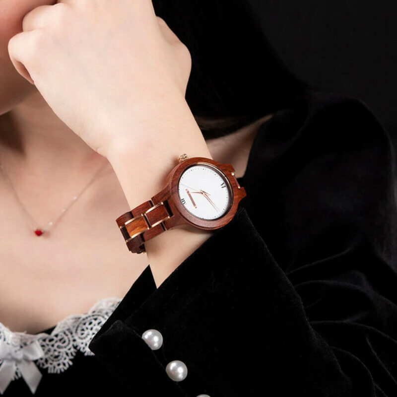 montre en bois femme