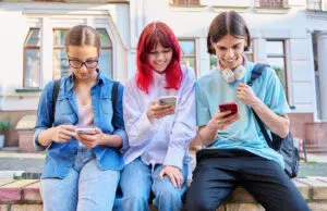 Comment partager ses abonnements et réduire ses dépenses avec Sharesub ! partage abonnement