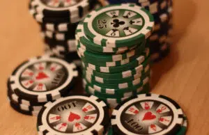 Choisir des jetons de poker : le guide complet jeton poker