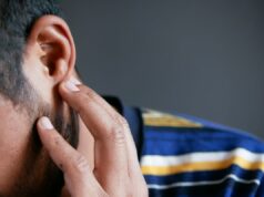 oreille droite