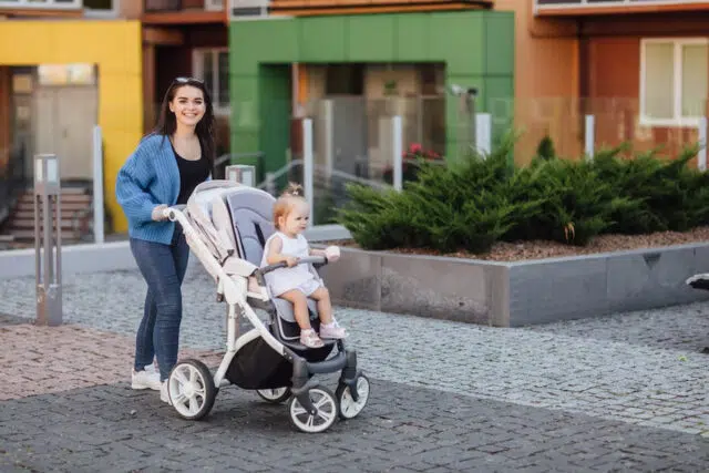 âge bébé poussette âge bébé poussette
