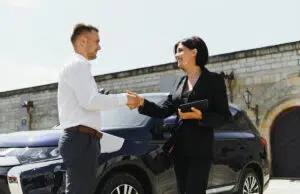 Comment négocier efficacement le prix d’une voiture d’occasion négocier prix voiture