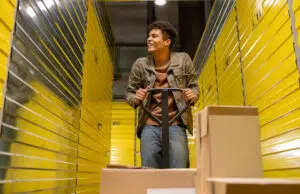 Optimisez l’espace et simplifiez votre vie : louez un box de stockage à Poissy avec Lockall Optimisez espace