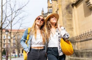 Guide de voyage Kiribati 2024 : Planifiez votre aventure sur ces îles du Pacifique