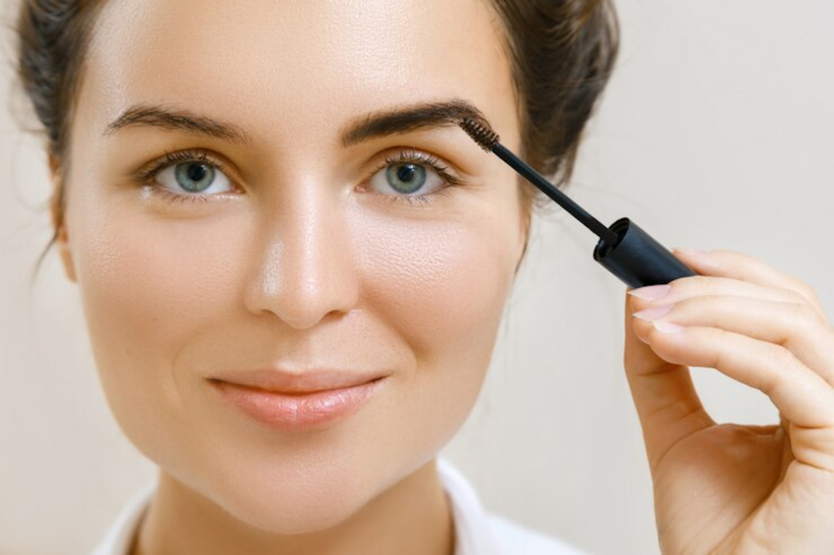 teinture de sourcils