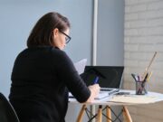 une formule de politesse pour le Consul de France