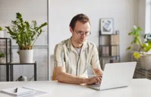 Pourquoi les casinos en ligne captivent-ils tant de joueurs ? casino en ligne