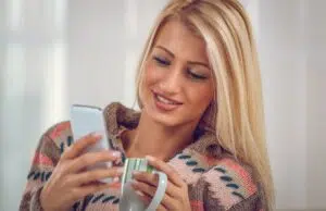 L’art d’écrire un texte pour son copain : conseils et astuces Sending A Message