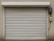 Que faire si le volet roulant électrique bloqué en haut vous cause des soucis ?