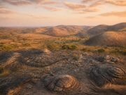 découvrez la définition de congoide, un concept essentiel pour mieux comprendre le paysage ancien et ses transformations historiques.