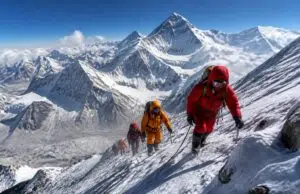 Quelle est la montagne la plus haute du monde : un exploit pour les amateurs de sensations fortes découvrez quelle est la montagne la plus haute du monde et plongez dans l'aventure des amateurs de sensations fortes prêts à relever cet incroyable défi.